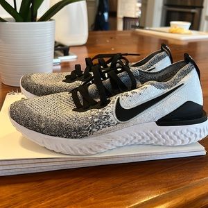 Brand new nike shoes